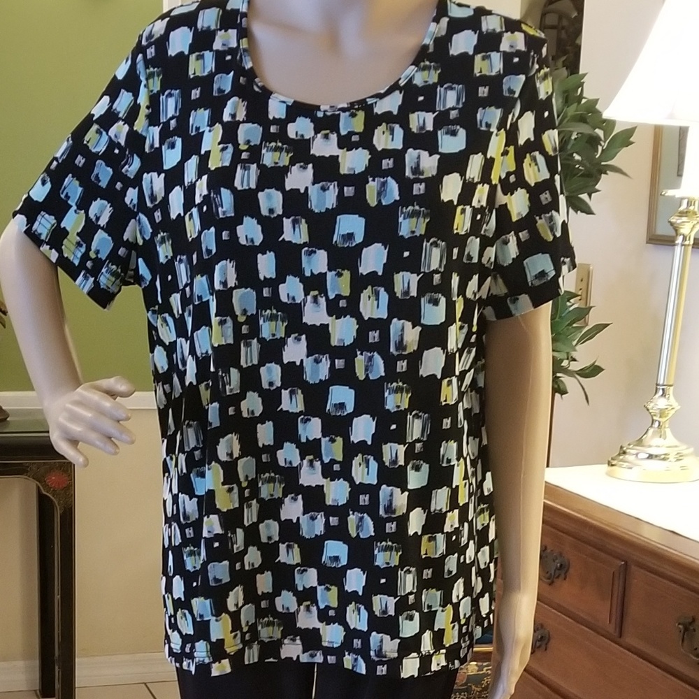 Short Sleeve Knit Top
